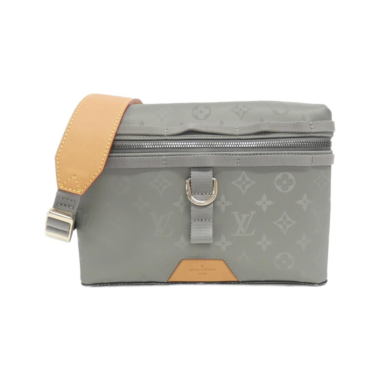 LOUIS VUITTON Monogram钛合金邮差包 PM M43889 单肩包