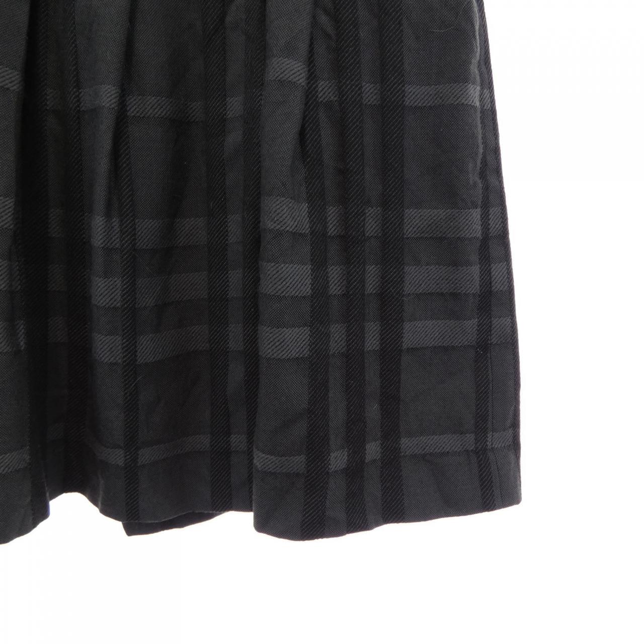 バーバリーロンドン BURBERRY LONDON スカート
