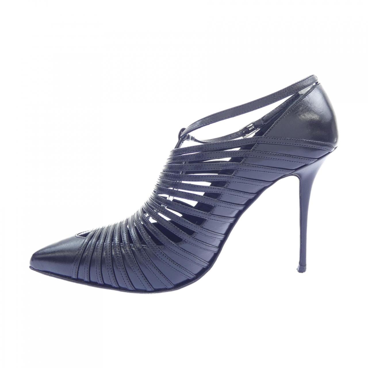 マノロブラニク MANOLO BLAHNIK パンプス