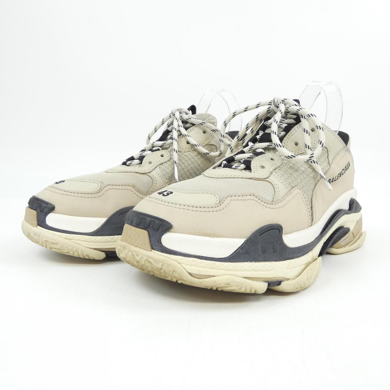 バレンシアガ BALENCIAGA 536737 TRIPLE スニーカー