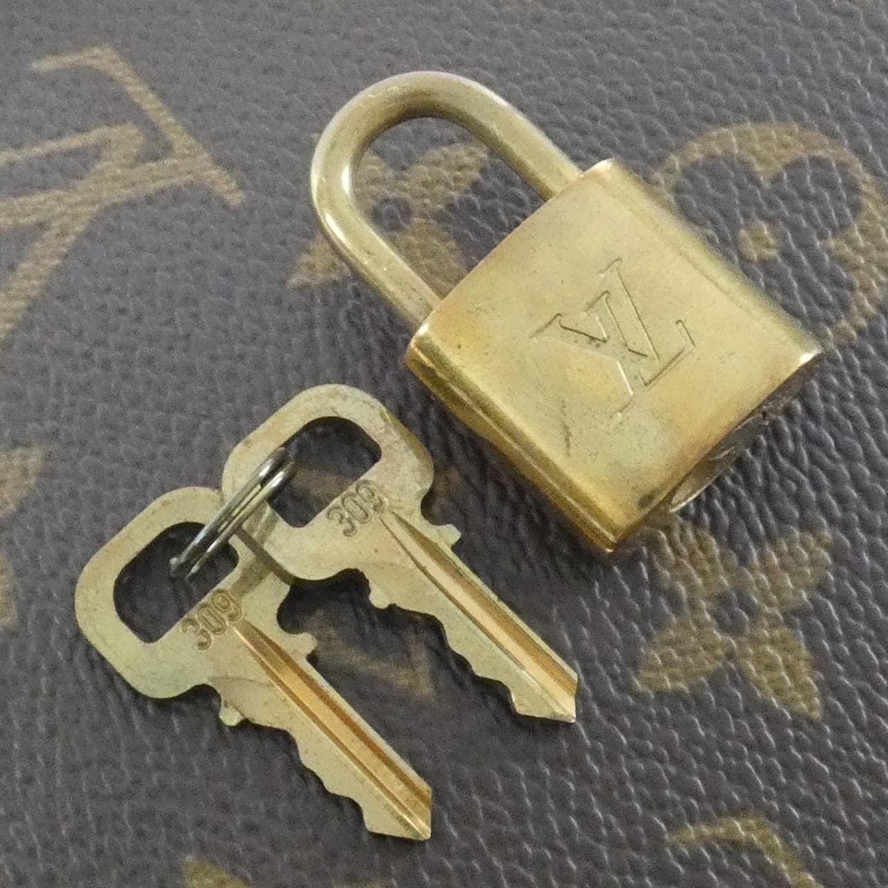 ルイヴィトン モノグラム エリプス PM M51127 バッグ