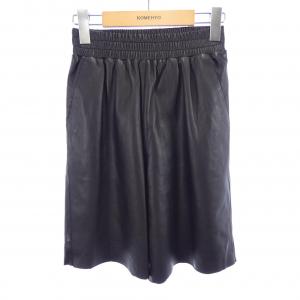 エンポリオアルマーニ EMPORIO ARMANI ショートパンツ