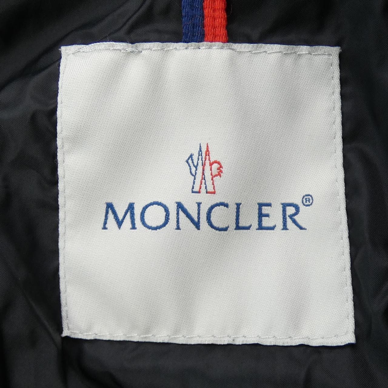 モンクレール MONCLER ダウンジャケット