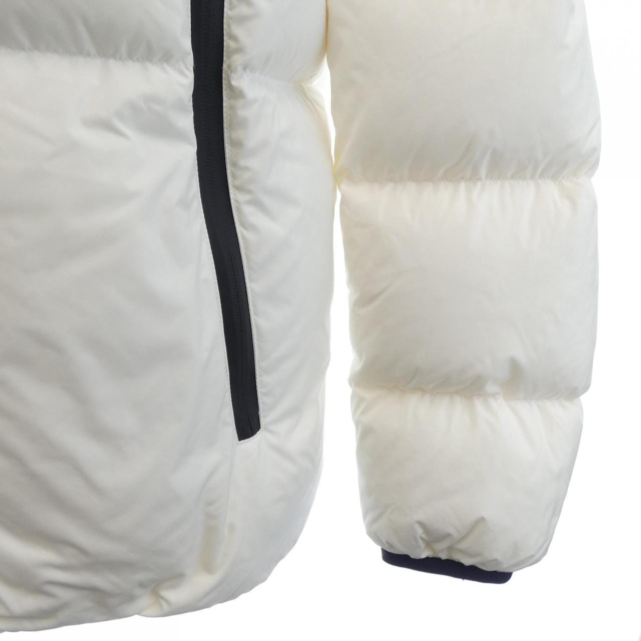 モンクレール MONCLER MONTCLA ダウンジャケット