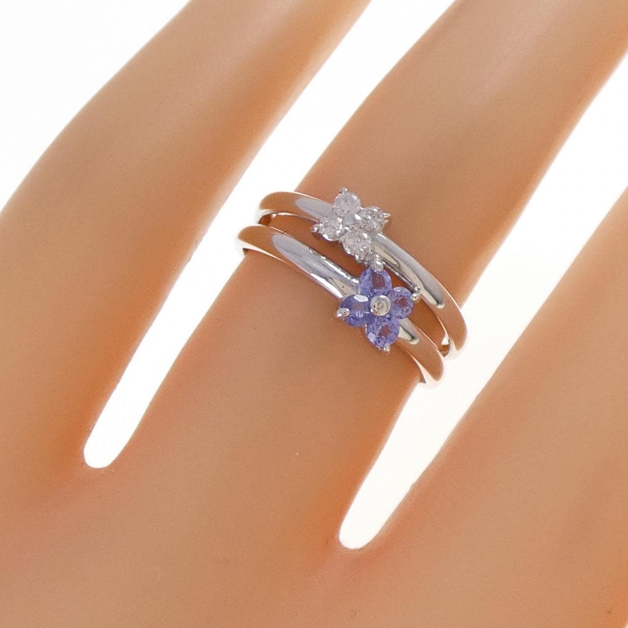 K14WG フラワー タンザナイト リング