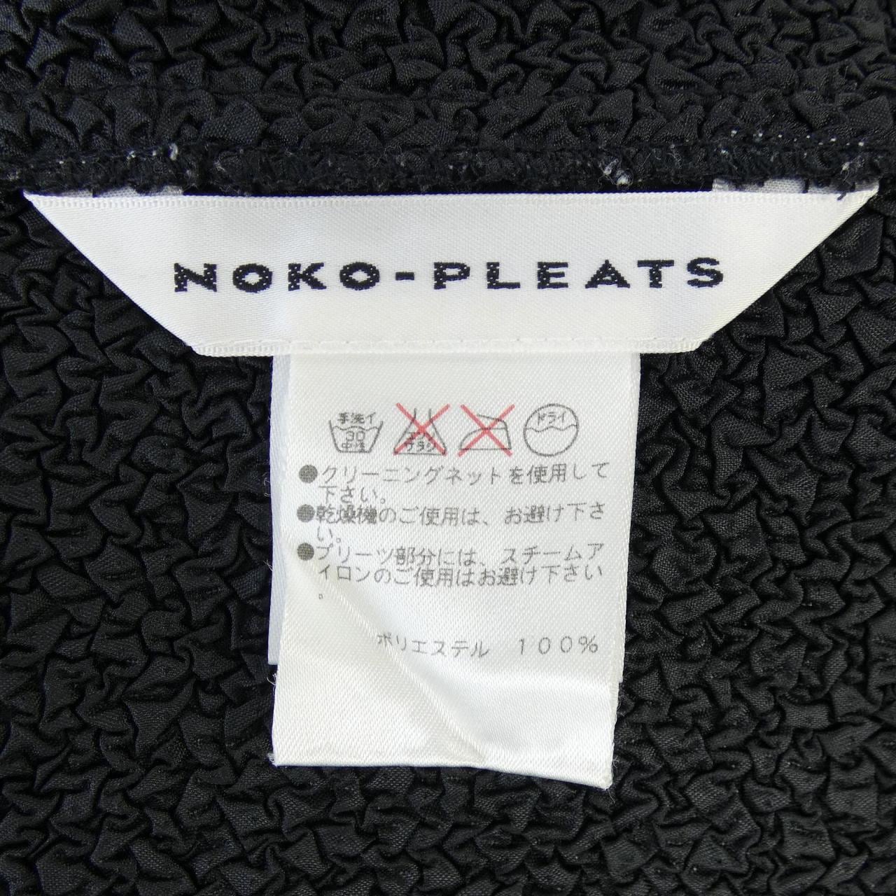 ノコオーノ NOKO OHNO トップス