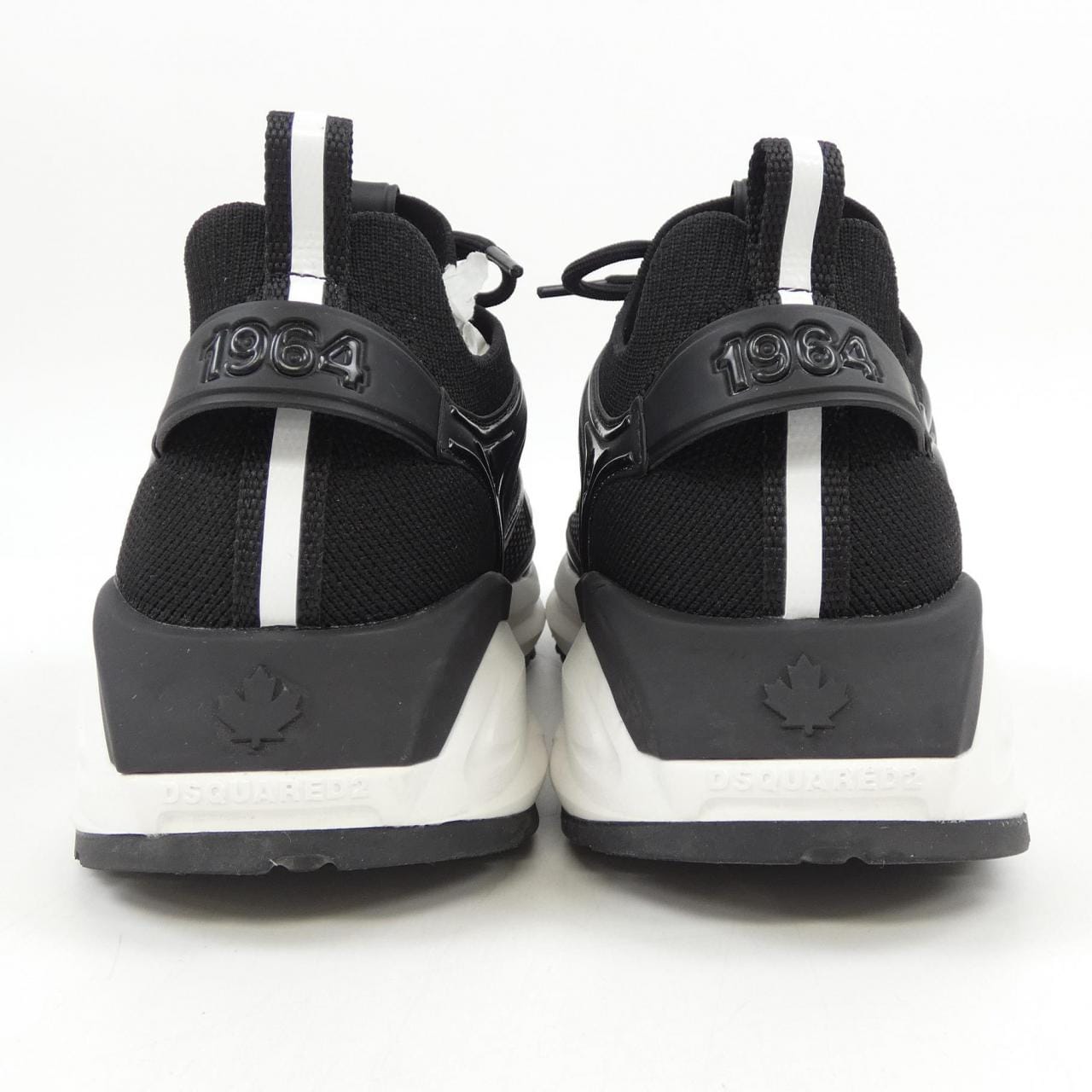 DSQUARED2 DSQUARED2 SNM0332 592C7159 运动鞋