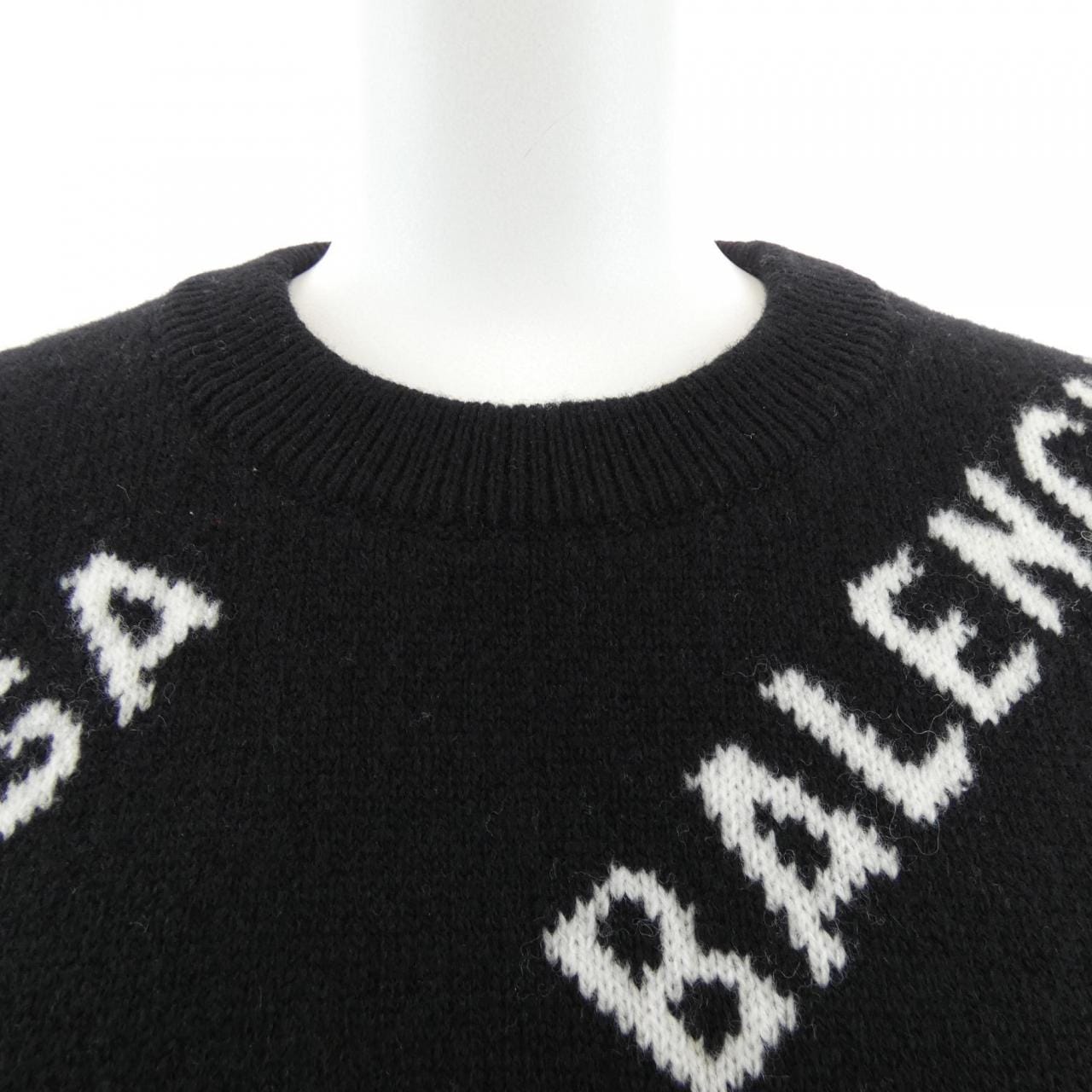 バレンシアガ BALENCIAGA 648433 T1567 ニット