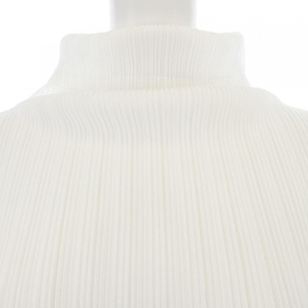 プリーツプリーズ PLEATS PLEASE トップス