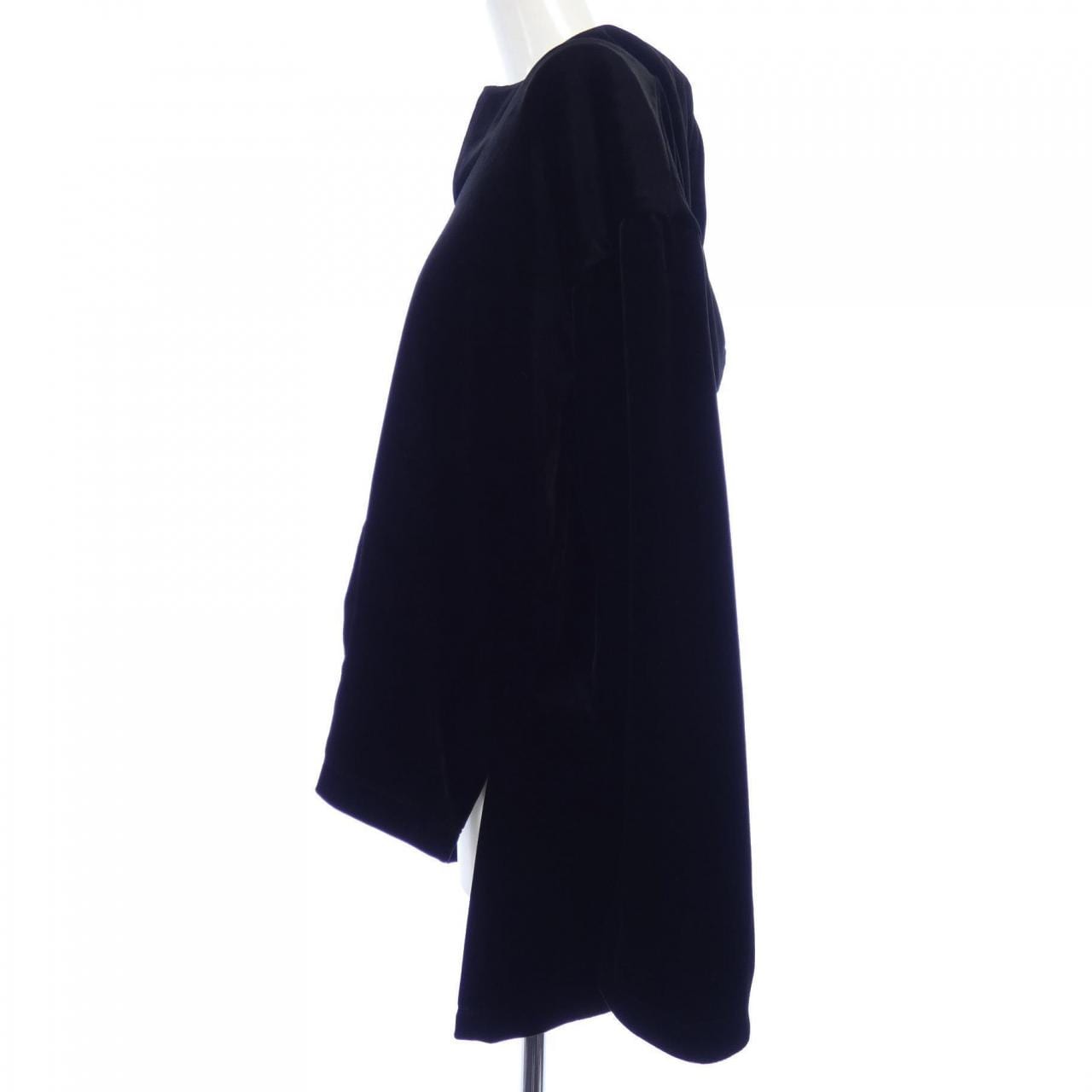 フォクシーニューヨーク FOXEY NEW YORK パーカー