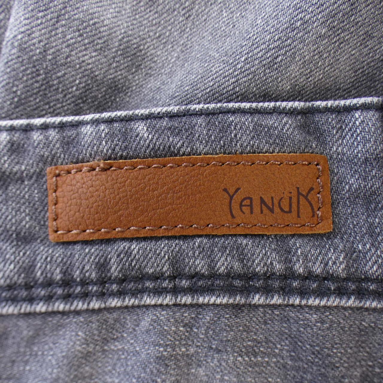 YANUK牛仔褲