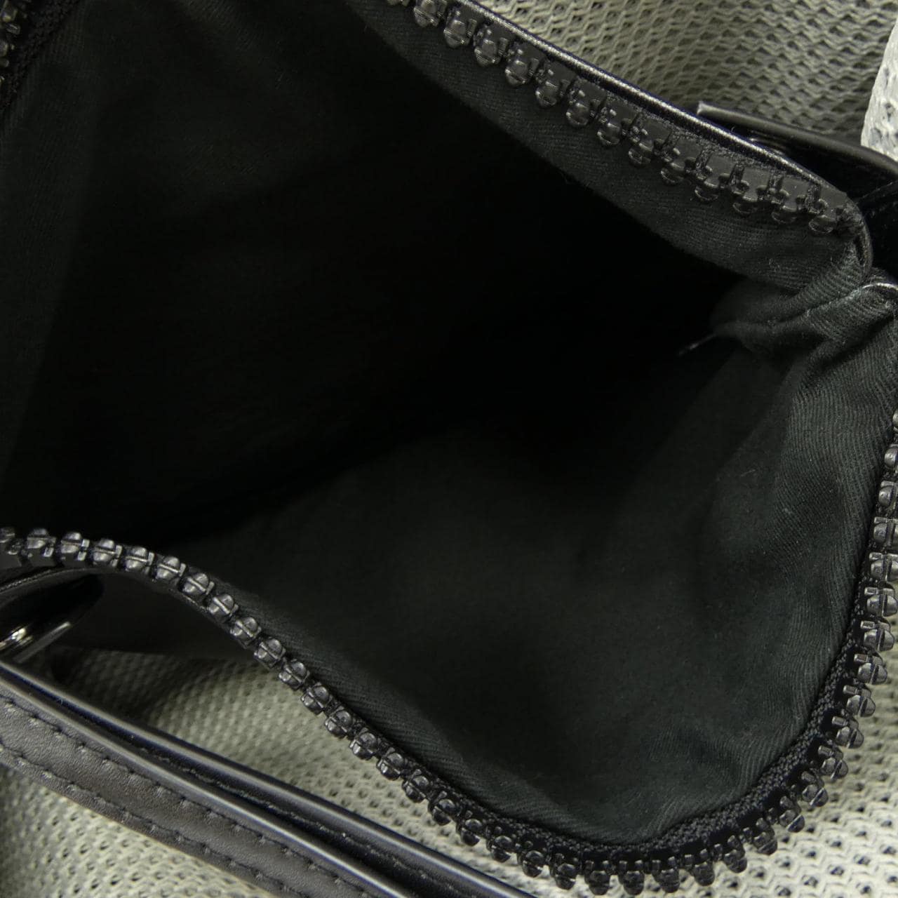 エンポリオアルマーニ EMPORIO ARMANI BAG