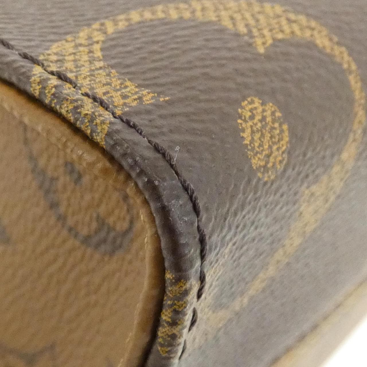 LOUIS VUITTON Monogram Giant On the Go PM M46373 Bag