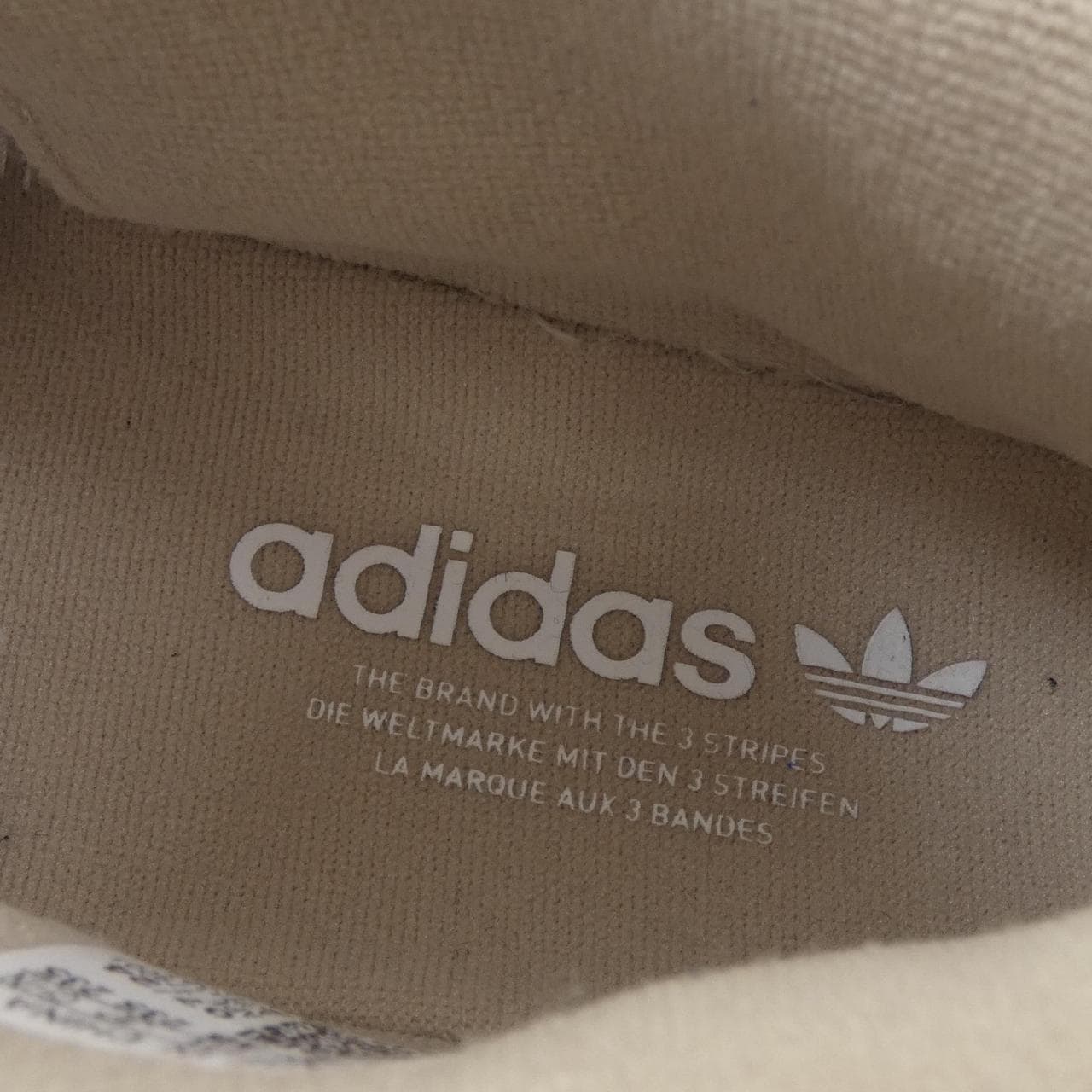 アディダス ADIDAS スニーカー