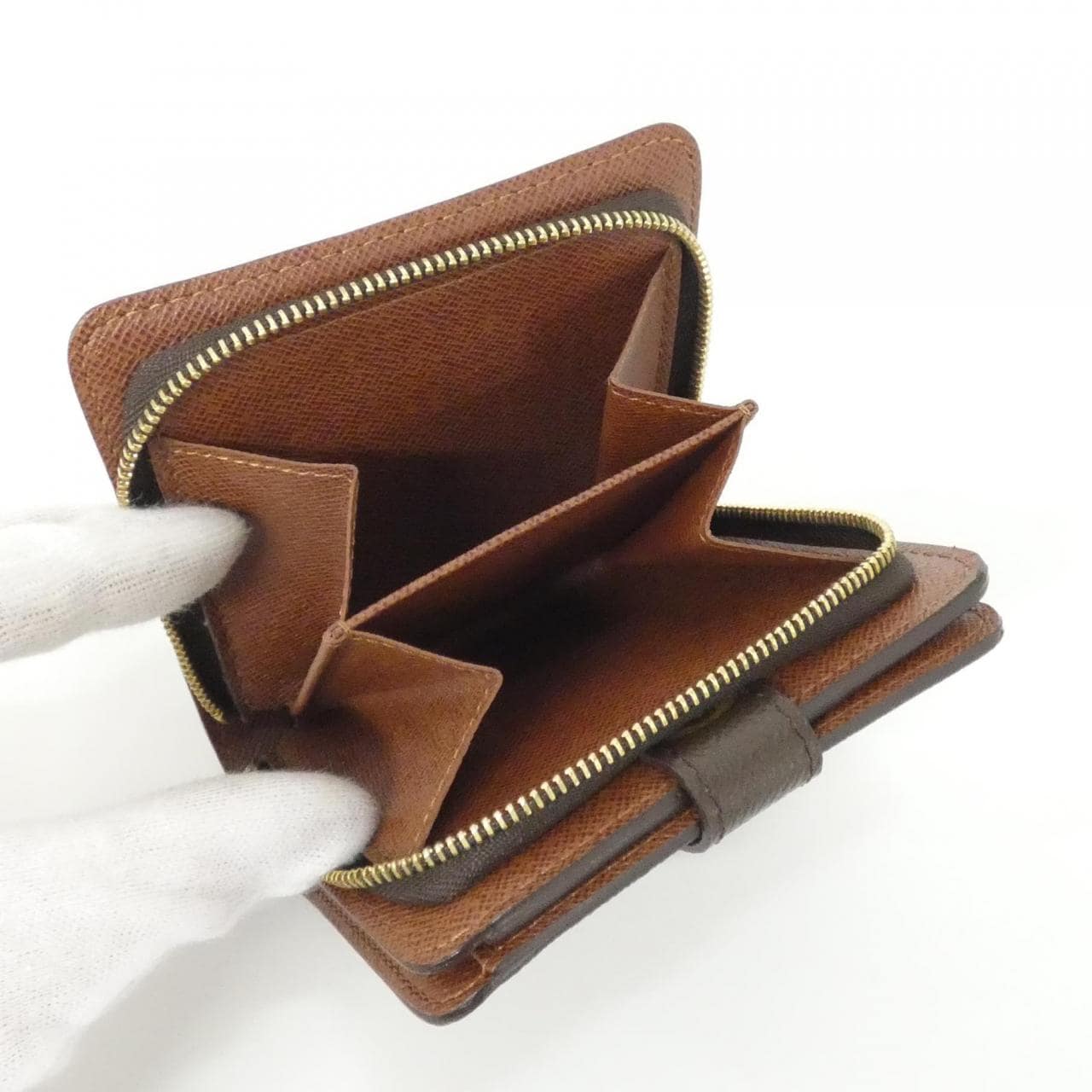 ルイヴィトン モノグラム コンパクト ジップ M61667 財布