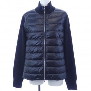 【新品】モンクレール MONCLER K20939B00023 ダウンジャケット