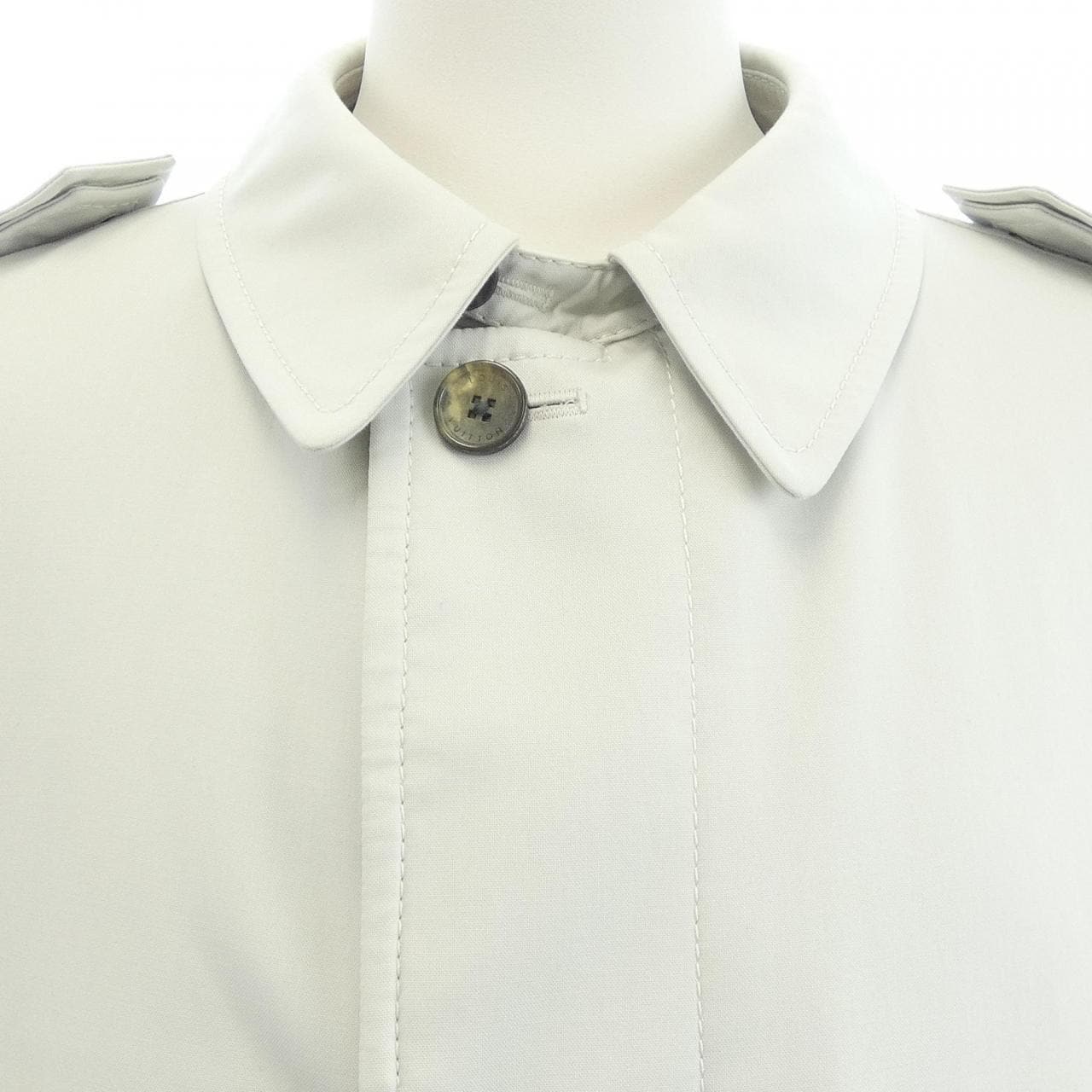 ルイヴィトン LOUIS VUITTON MOPK60BBA コート