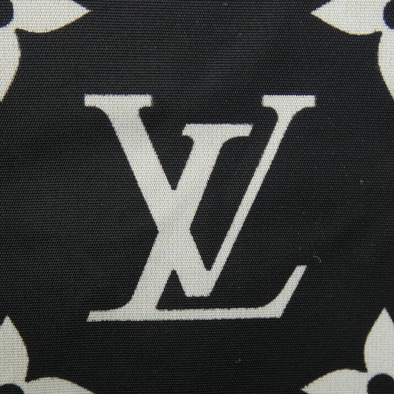 ルイヴィトン LOUIS VUITTON ブルゾン