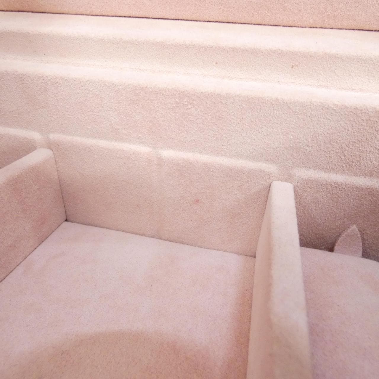 LOUIS VUITTON Monogram珠寶盒 M10174