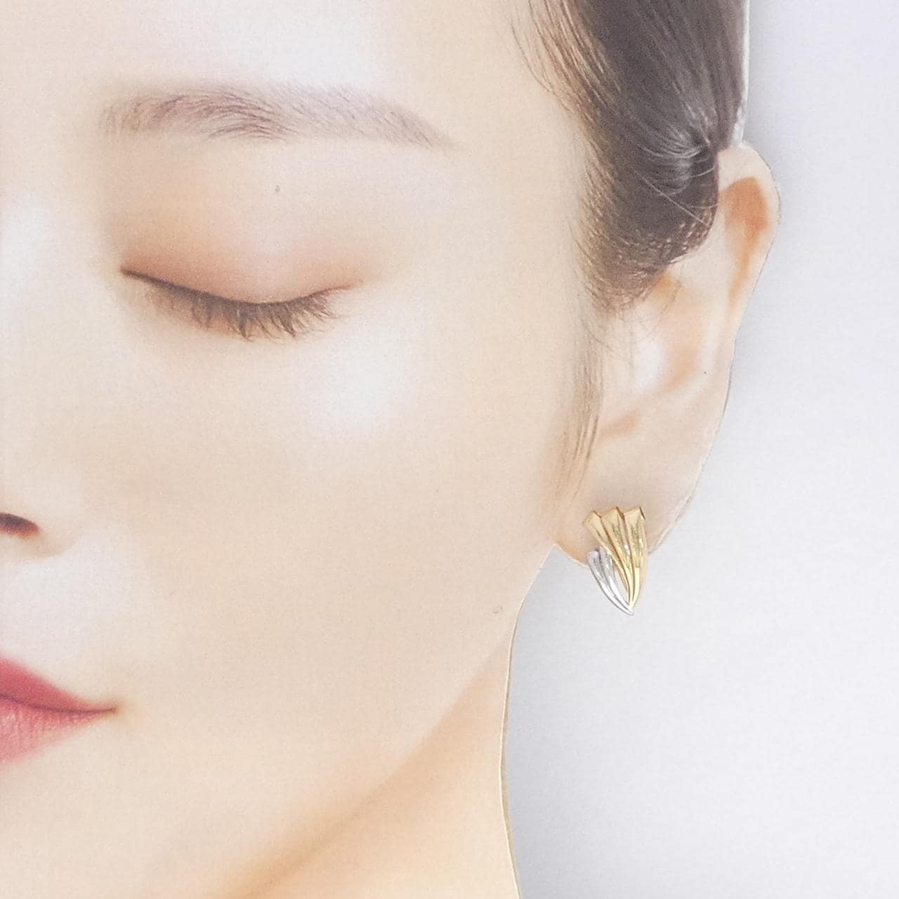 K18YG/PT900 ピアス