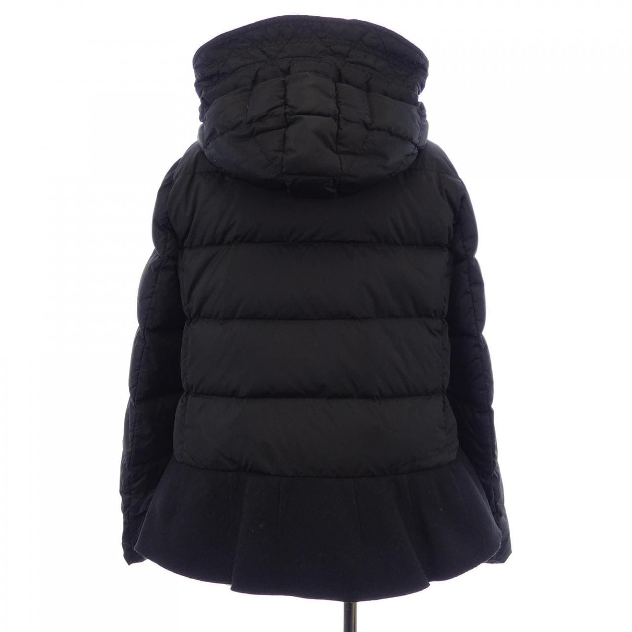 モンクレール MONCLER NESEA ダウンジャケット