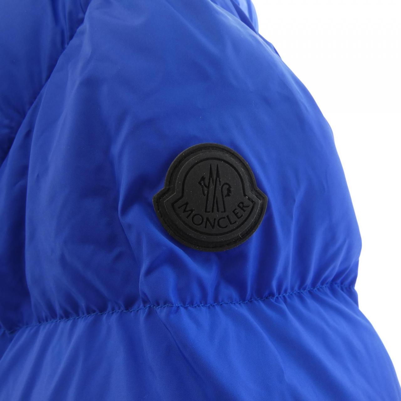 モンクレール MONCLER ダウンジャケット