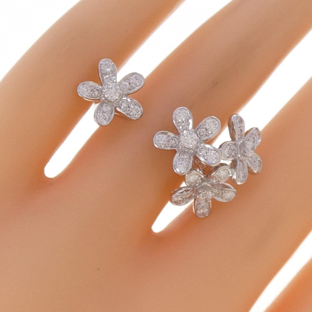 ヴァンクリーフ&アーペル ソクラテス リング