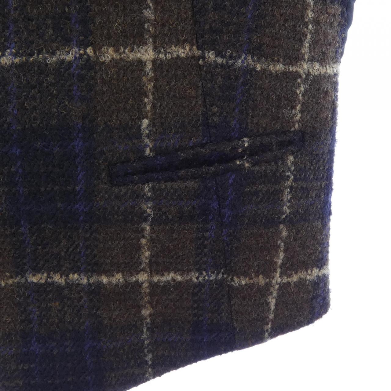 タリアトーレ TAGLIATORE Brilla ベスト