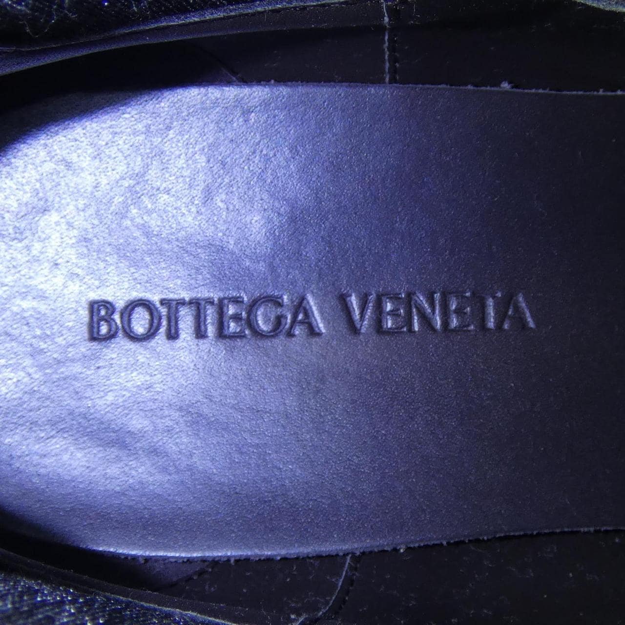 ボッテガヴェネタ BOTTEGA VENETA タイヤアンクルチェルシーブーツ 630300VBS50 ブーツ