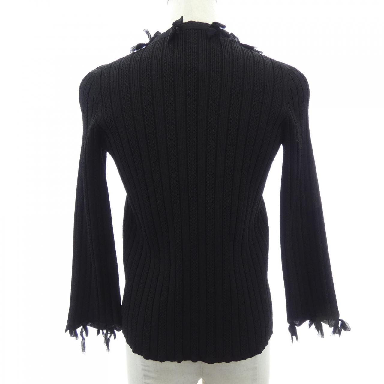 【ヴィンテージ】シャネル CHANEL P28035K00037 06P カーディガン