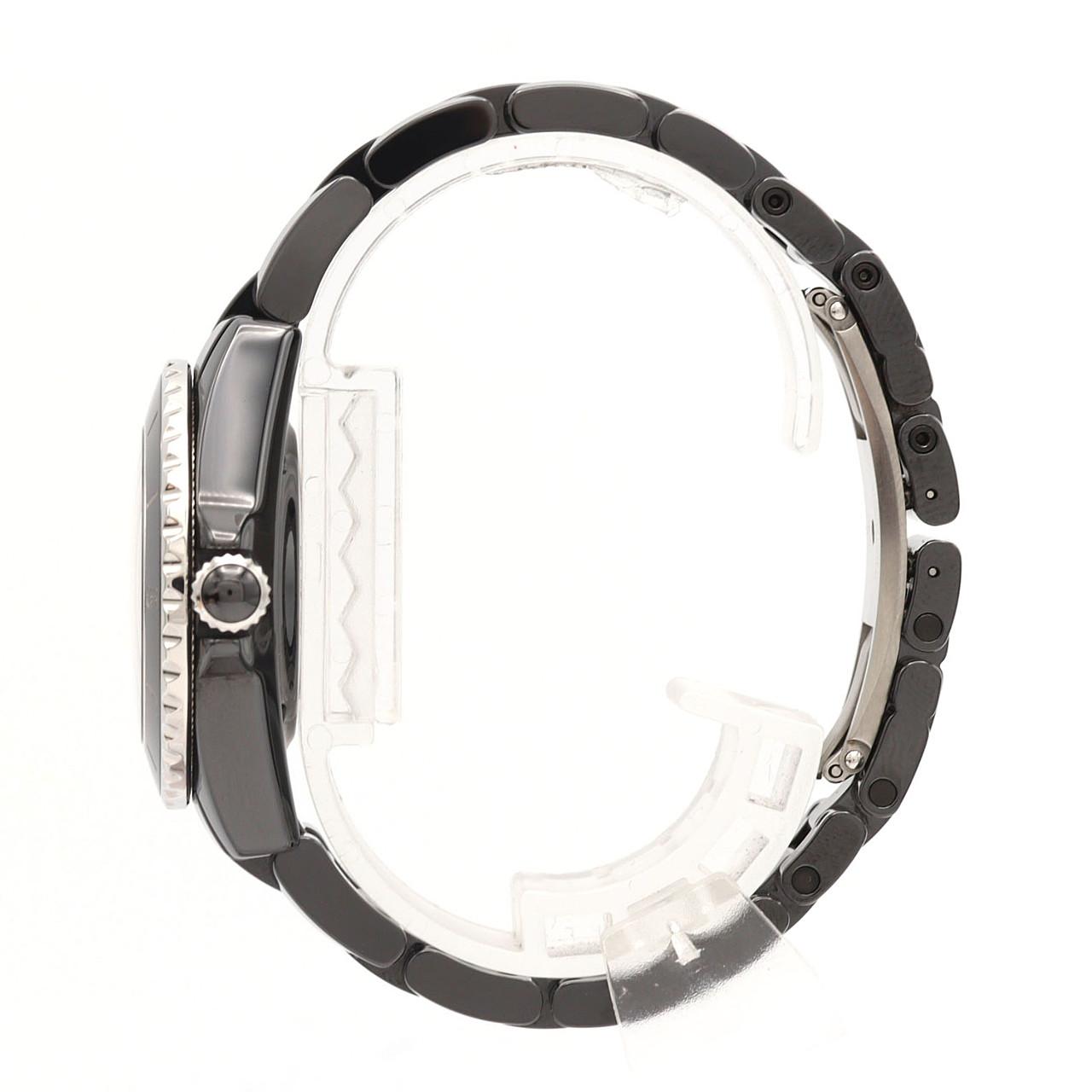 シャネル J12 33mmセラミック H5695 セラミック クォーツ