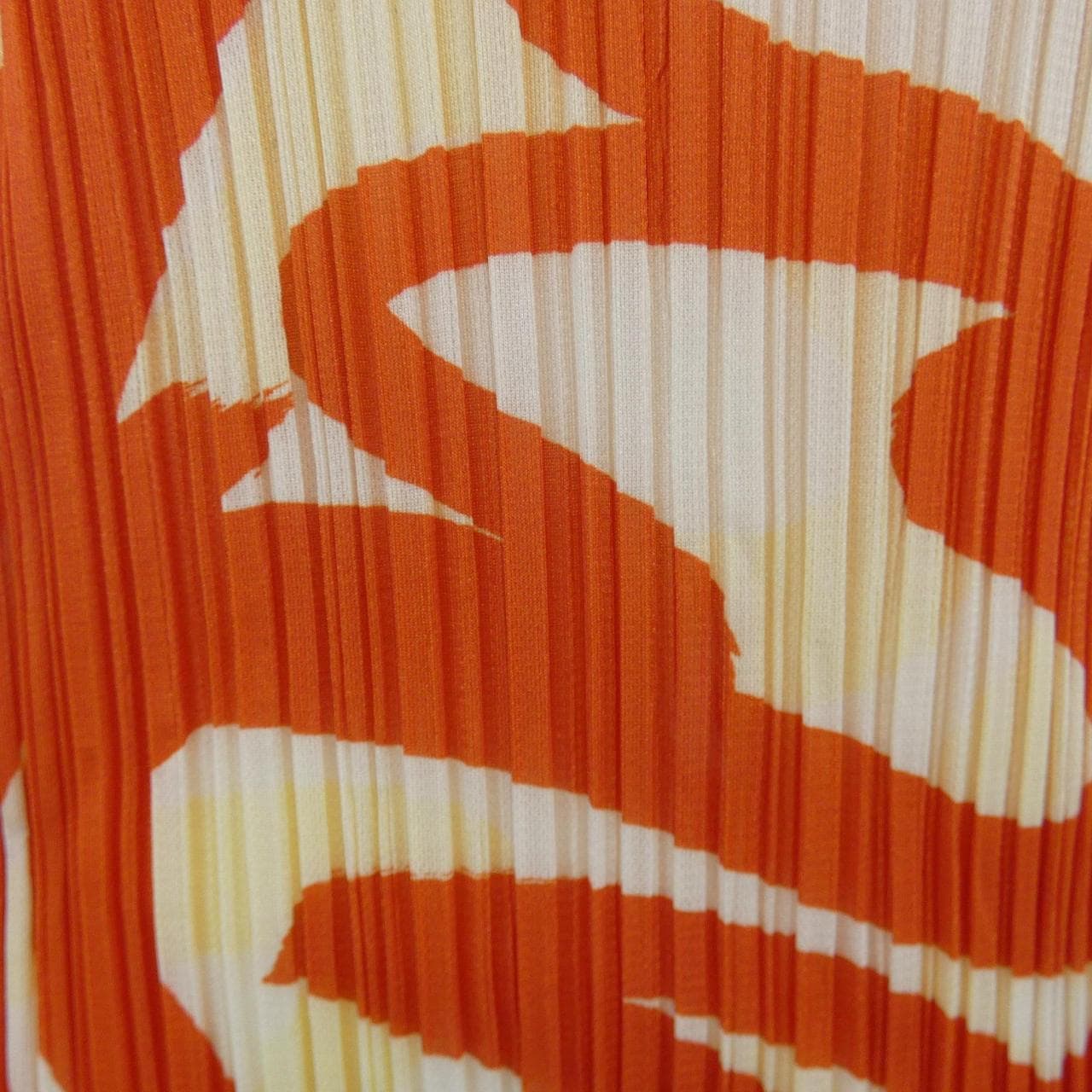 プリーツプリーズ PLEATS PLEASE トップス