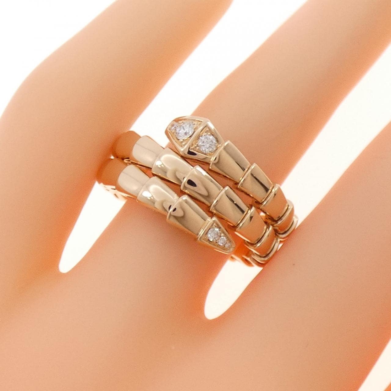 ブルガリ セルペンティ ヴァイパー リング