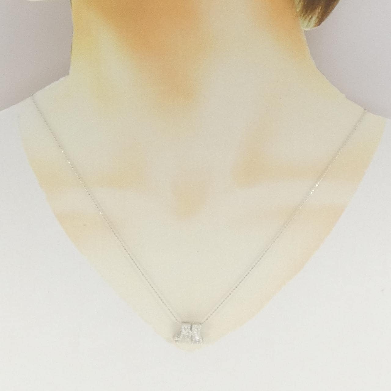 K18WG イニシャルM ダイヤモンド ネックレス 0.30CT