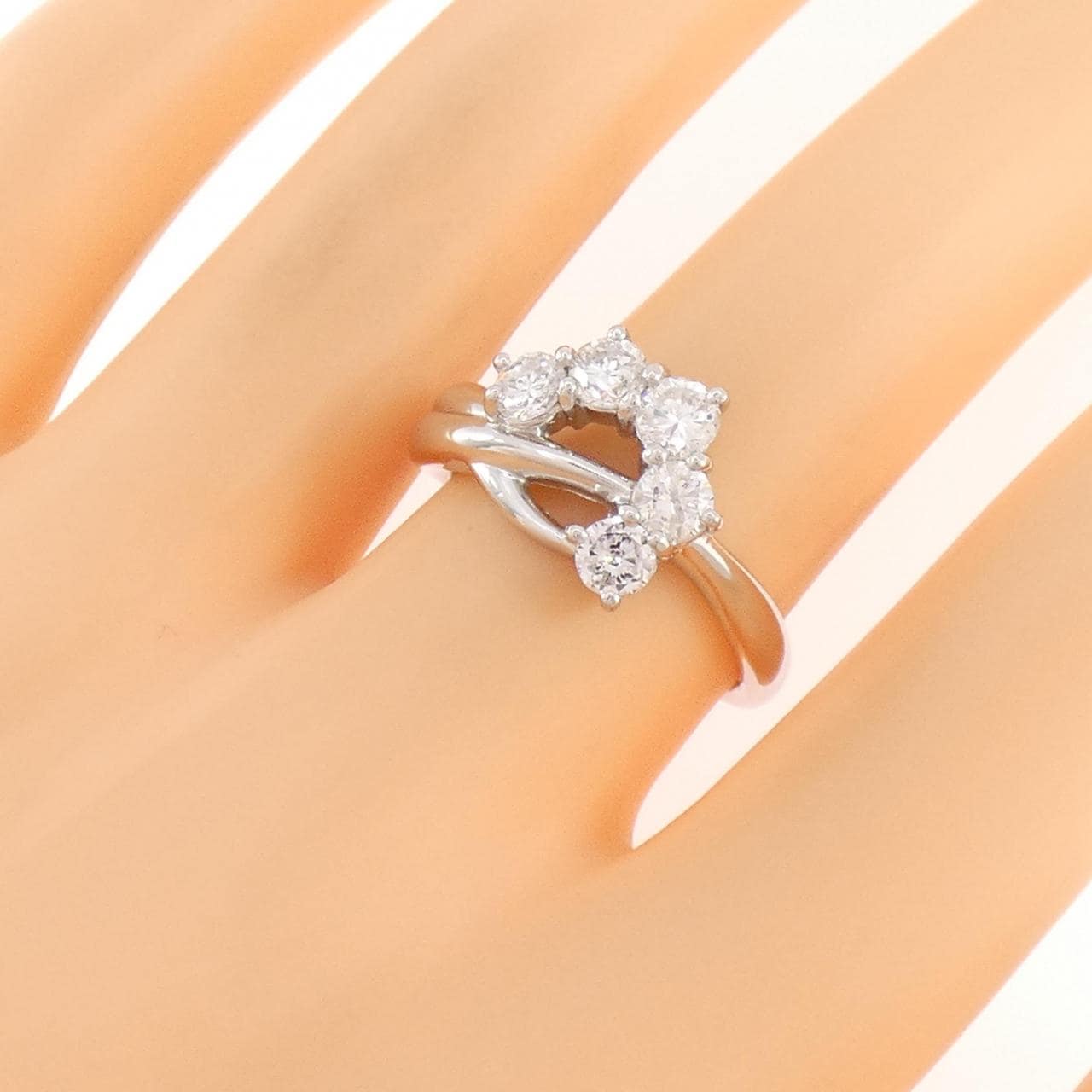 PT900 ダイヤモンド リング 1.01CT
