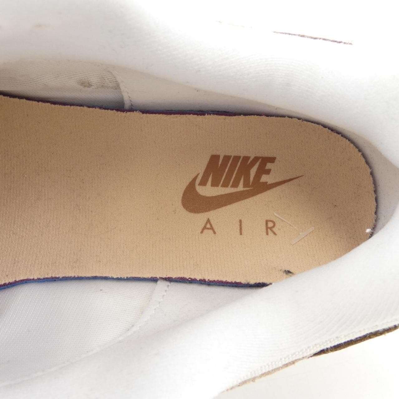 ナイキ NIKE スニーカー