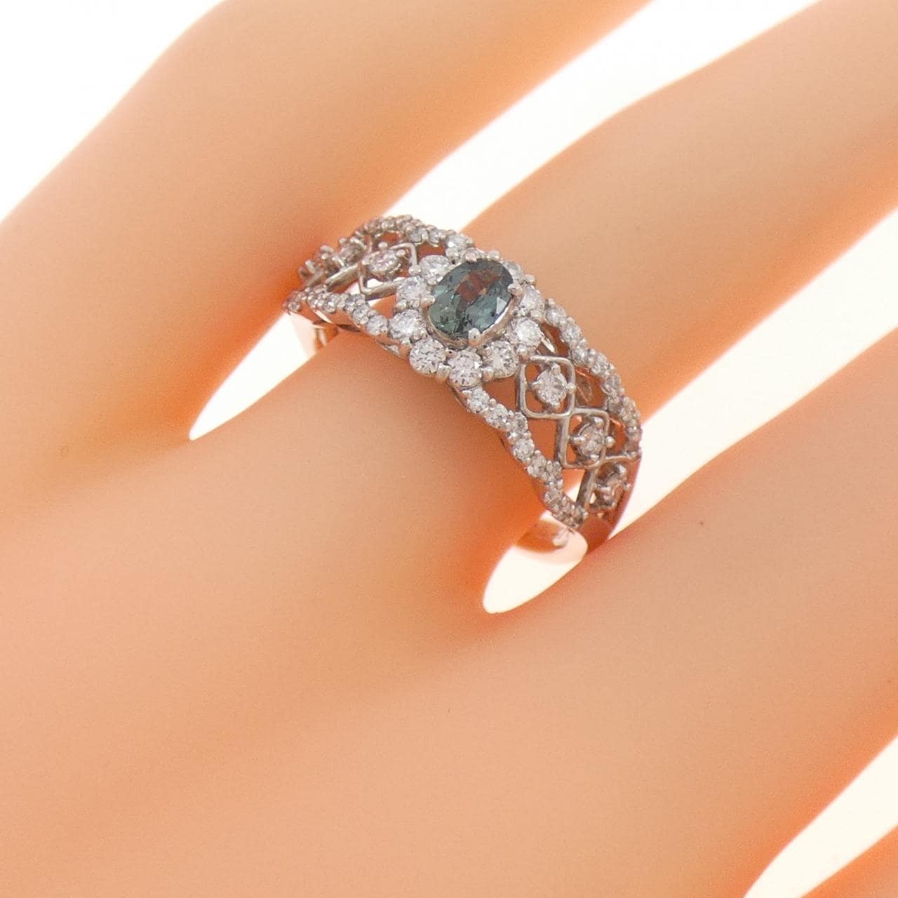 PT900 アレキサンドライト リング 0.20CT