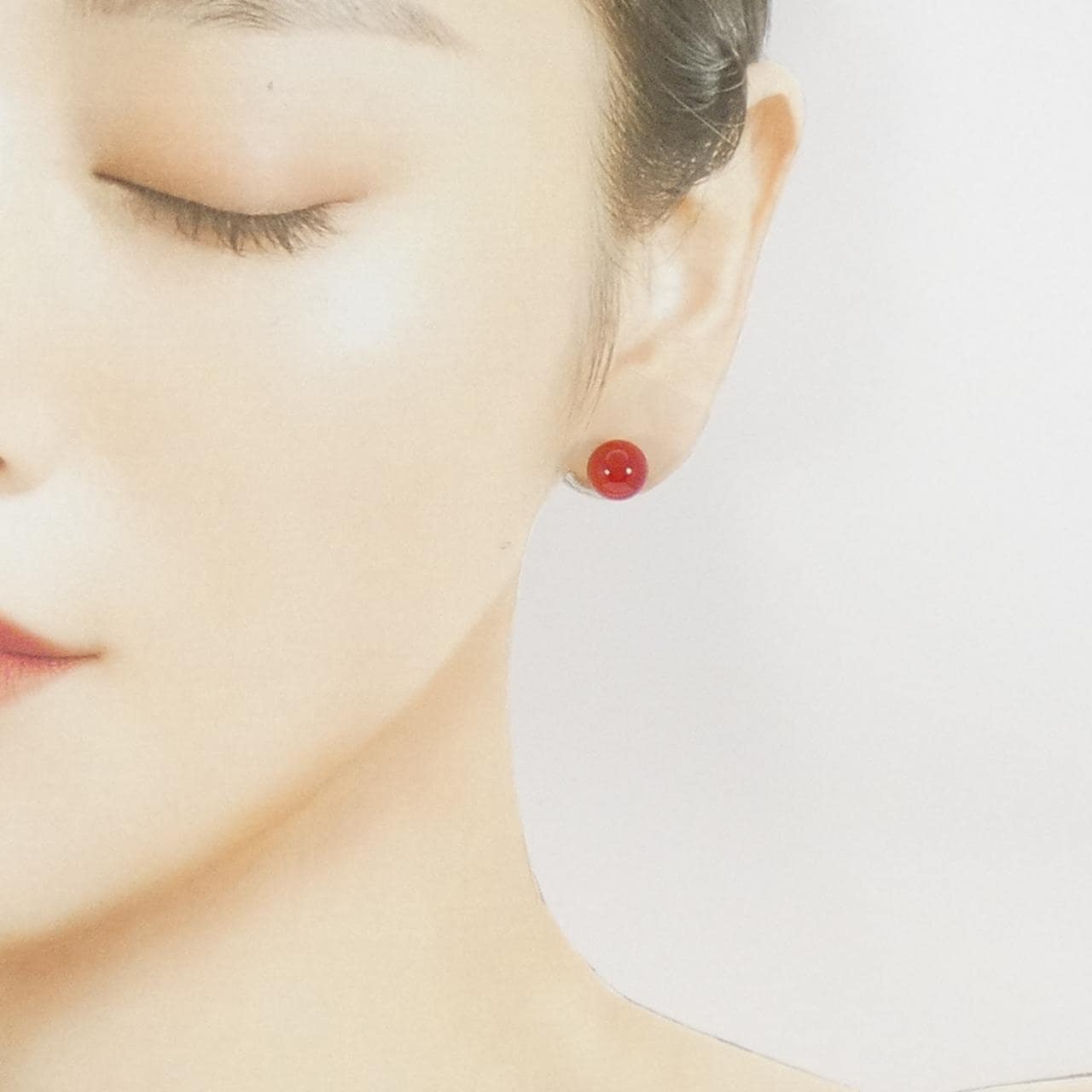 PT900 サンゴ ピアス 9mm