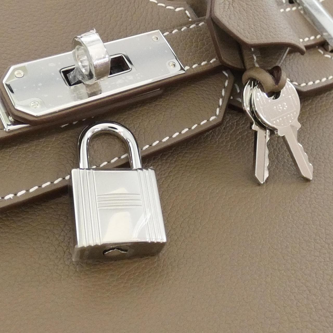 【未使用品】エルメス バーキン ショルダー ライト 29cm 086230CK バッグ