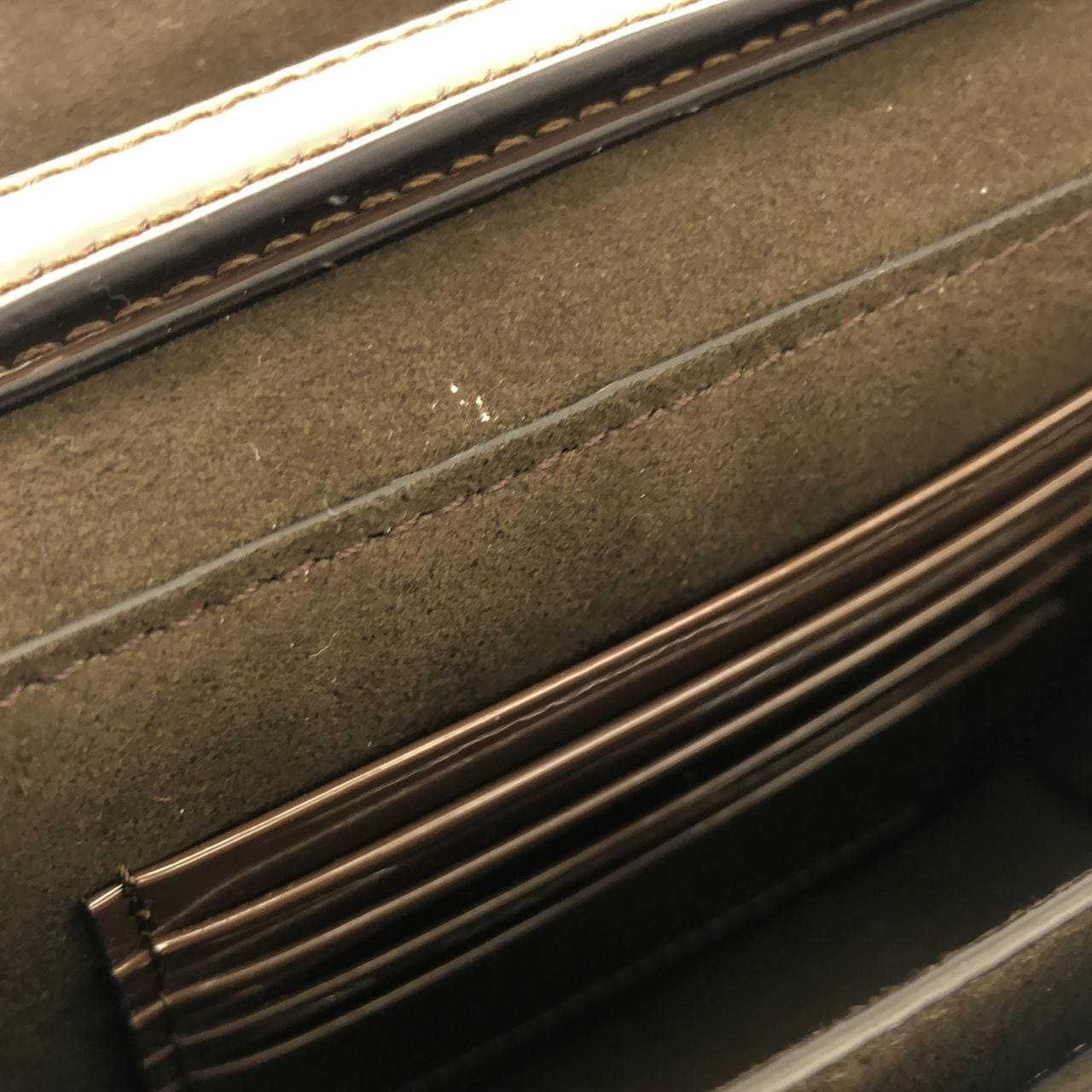 フェンディ KARLIGRAPHY 8BT317 A5AU ショルダーバッグ