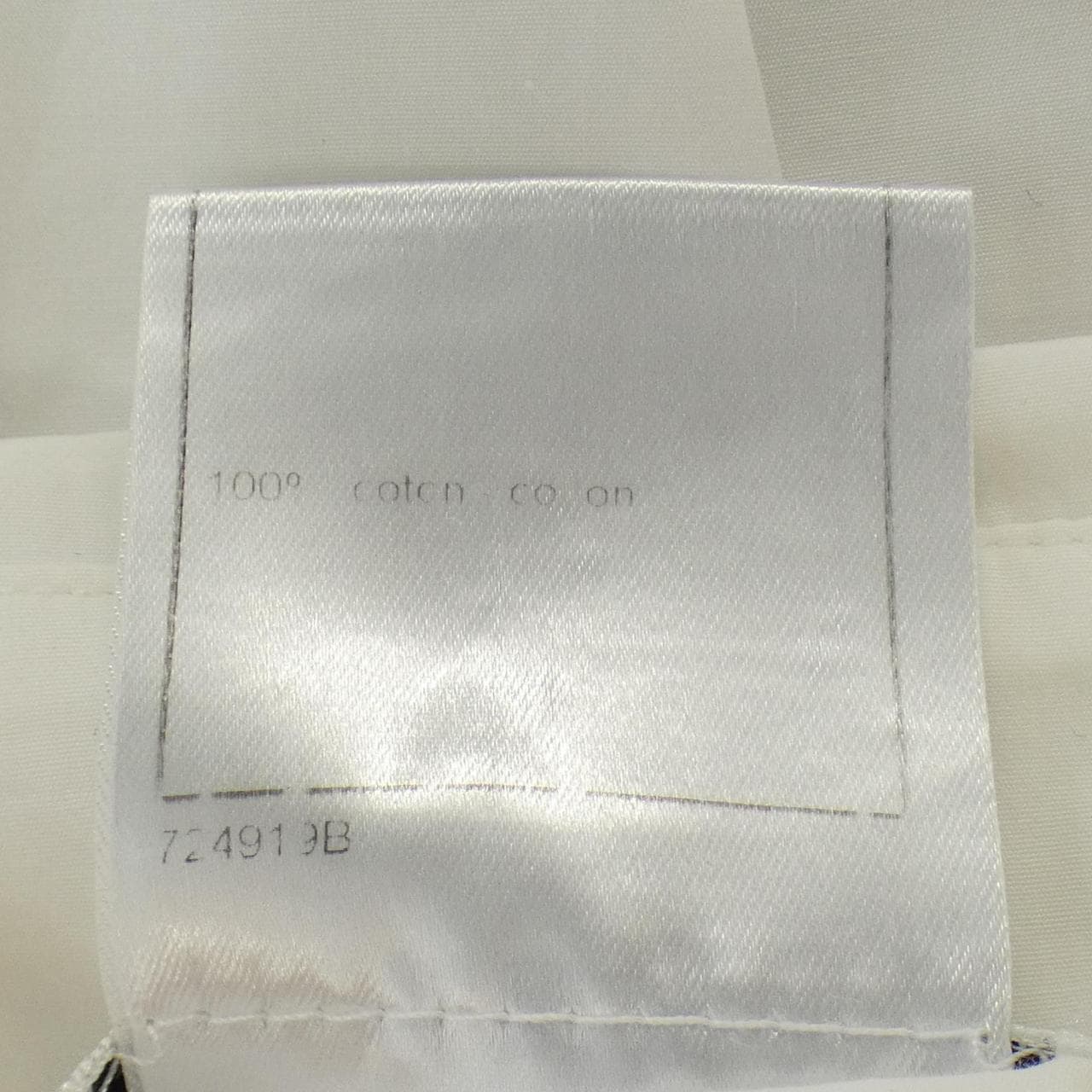 【ヴィンテージ】シャネル CHANEL P24396V12141 04A シャツ