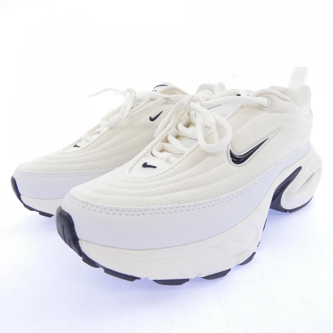 ナイキ NIKE HF3053-103 スニーカー