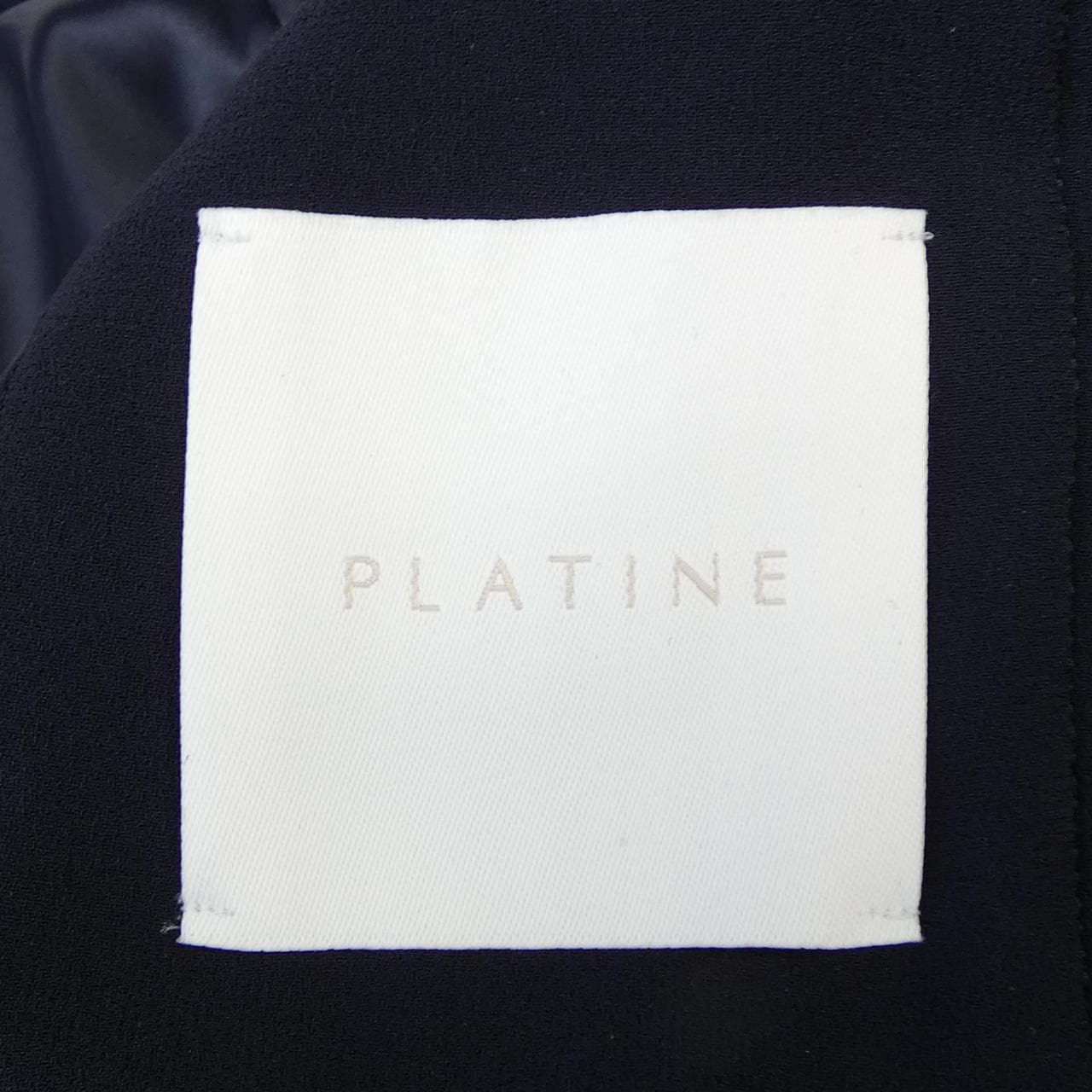 PLATINE ノーカラージャケット