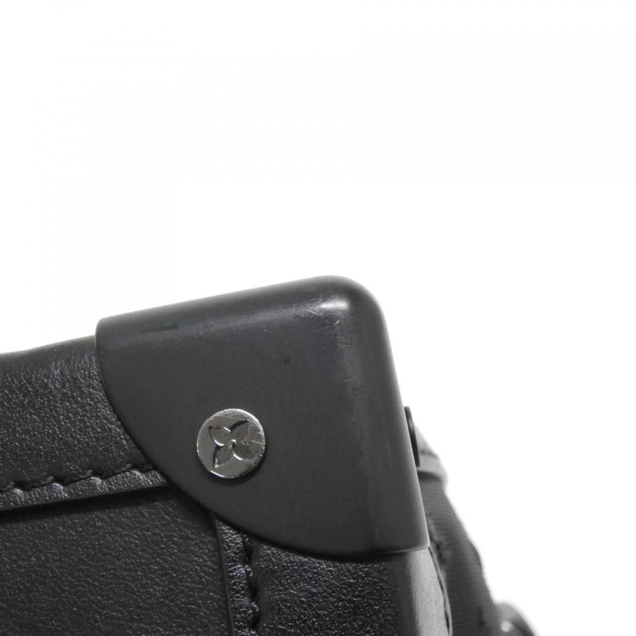 LOUIS VUITTON Monogram Soft Trunk M53964 单肩包