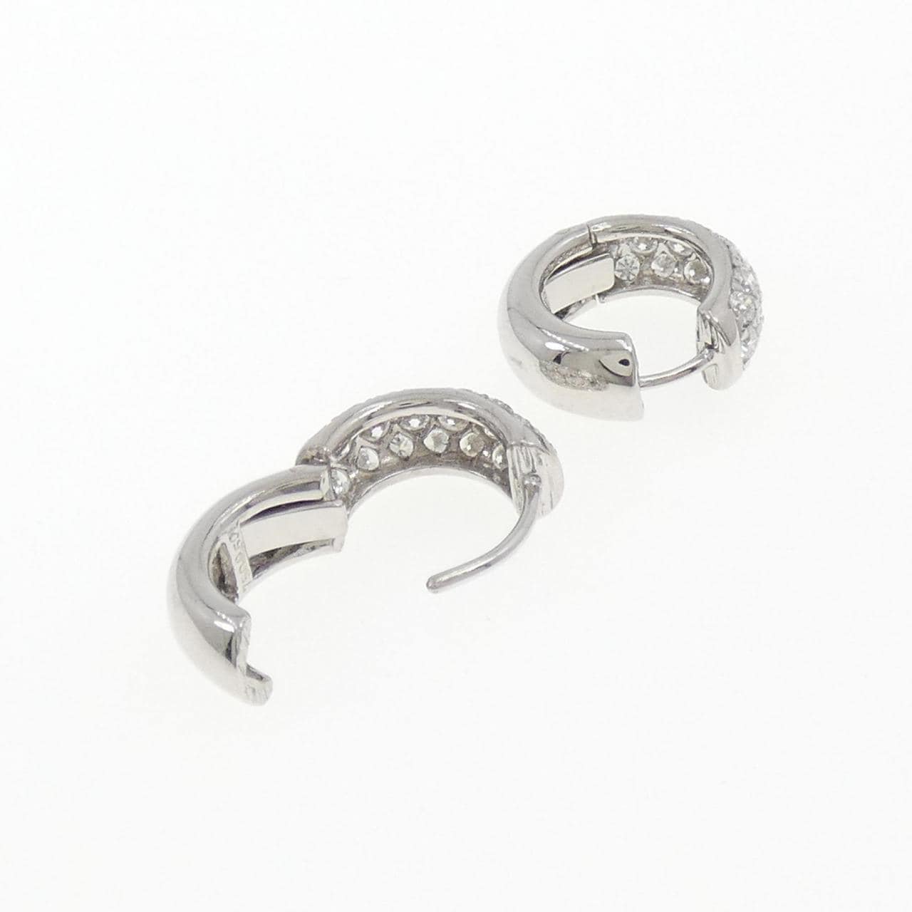 750WG ダイヤモンド ピアス 1.00CT