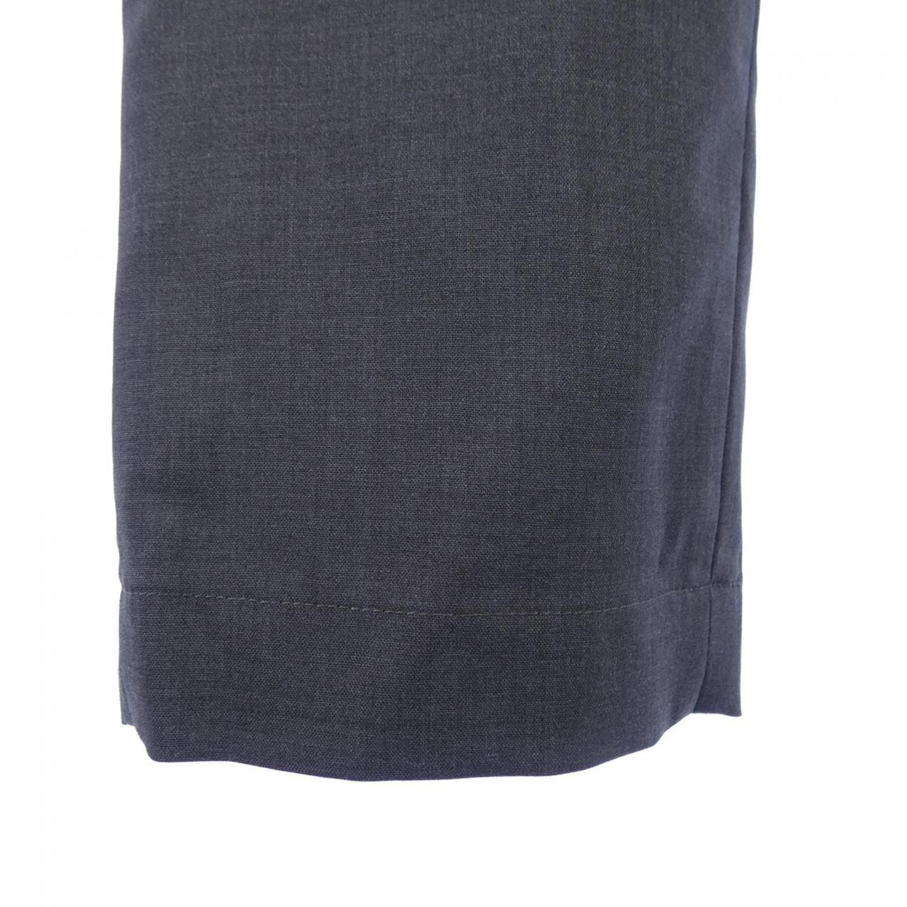 ブルネロクチネリ BRUNELLO CUCINELLI パンツ