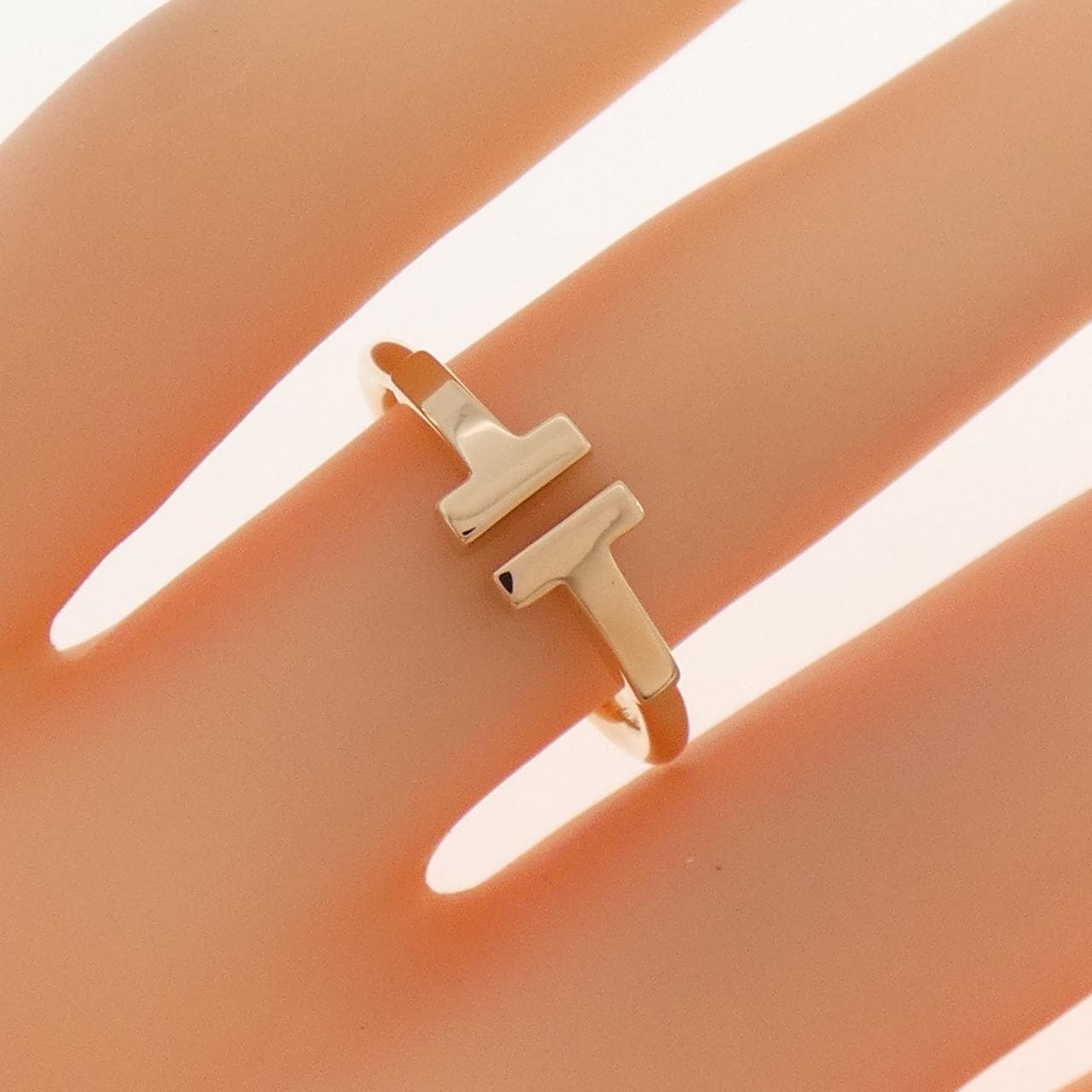 ティファニー Tワイヤー リング