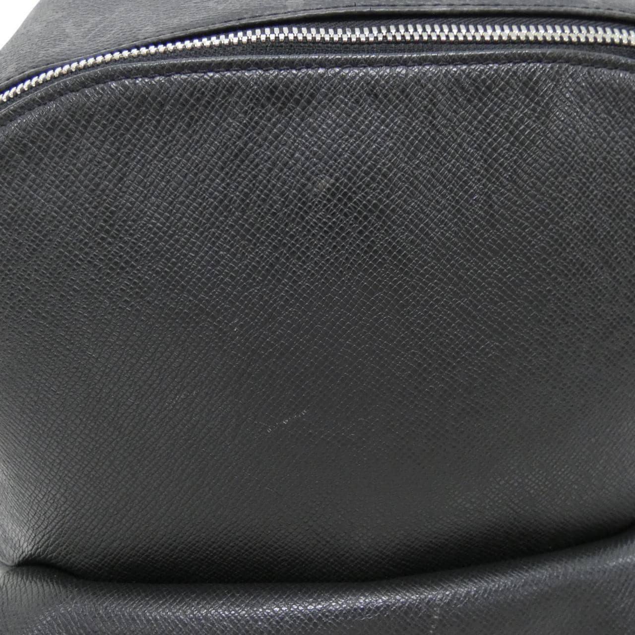 ルイヴィトン タイガ ラマ ディスカバリー バックパック M30230 リュックサック