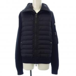 モンクレール MONCLER ダウンジャケット