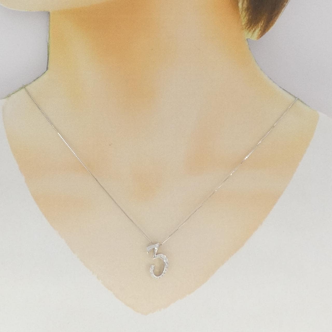 ユキザキ ノンブル ネックレス